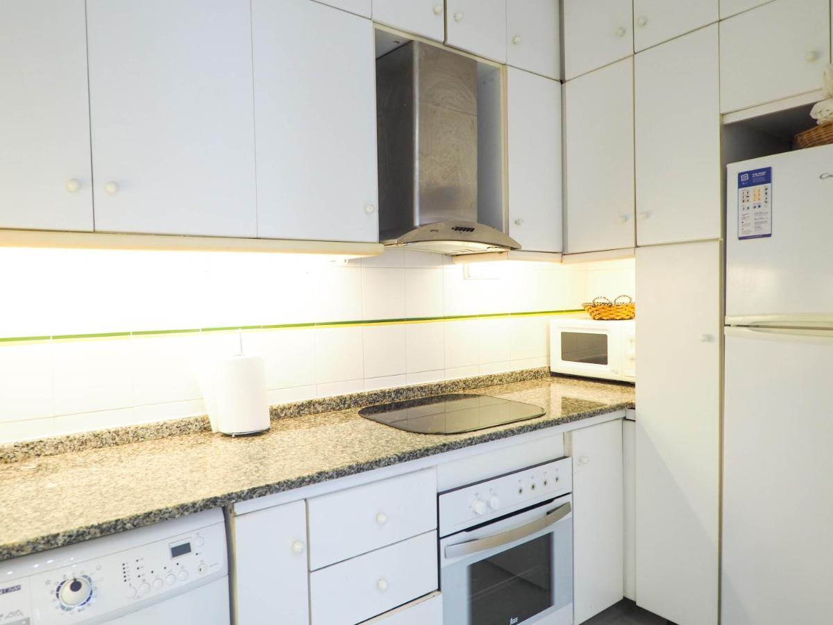 Sunflower Apartment By Hello Homes Сіджас Екстер'єр фото